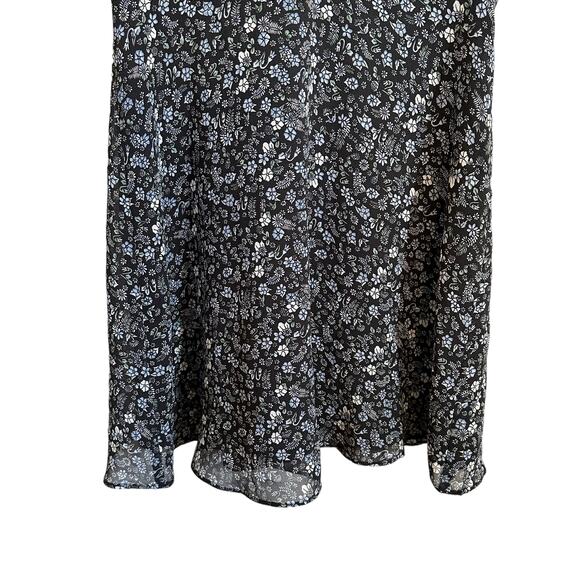 BCBGeneration Floral Printed Ruffle Short Sleeve Fit and Flare Mini Dress Size 6 - Picture 6 of 10